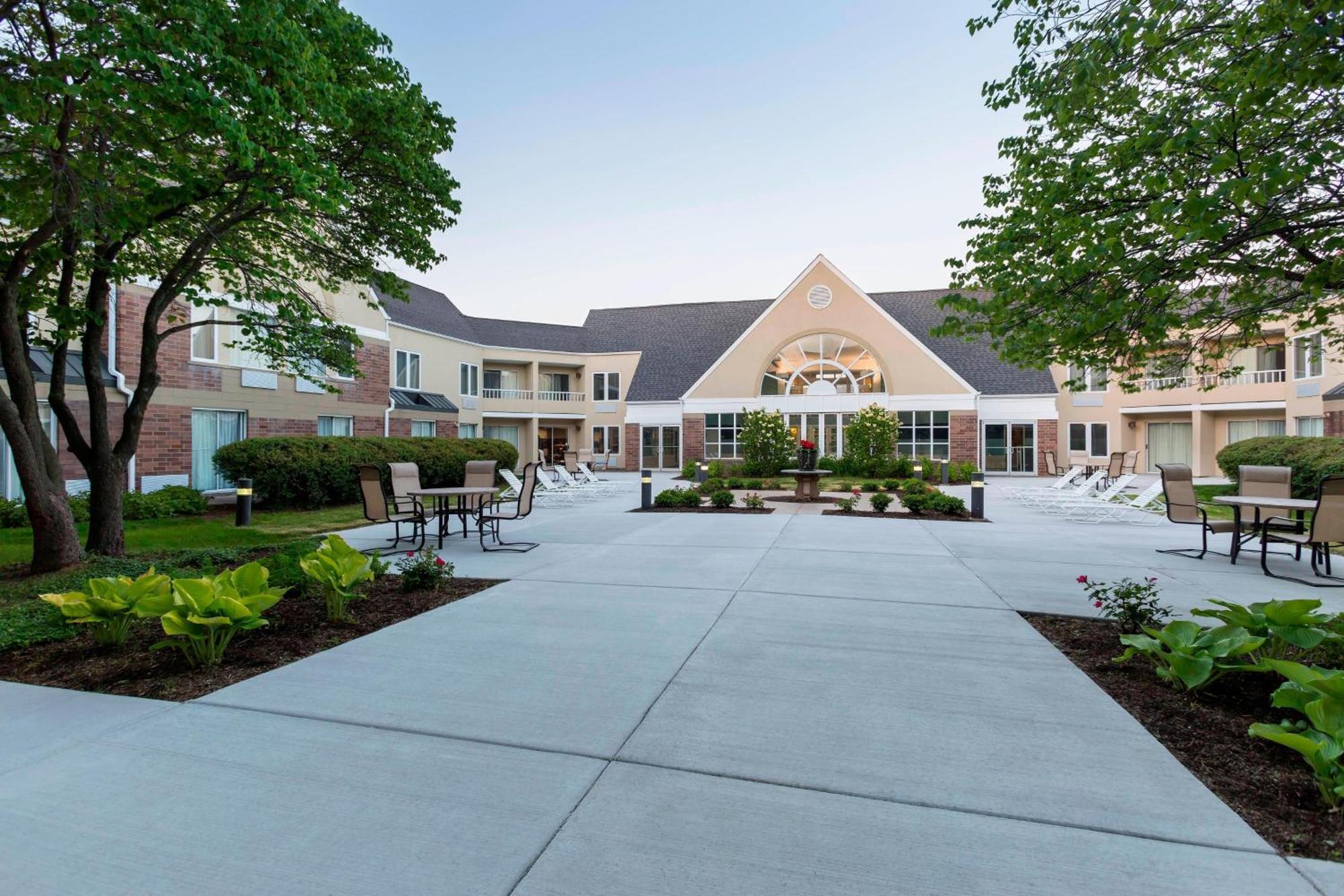 Four Points By Sheraton Buffalo Grove Buitenkant foto