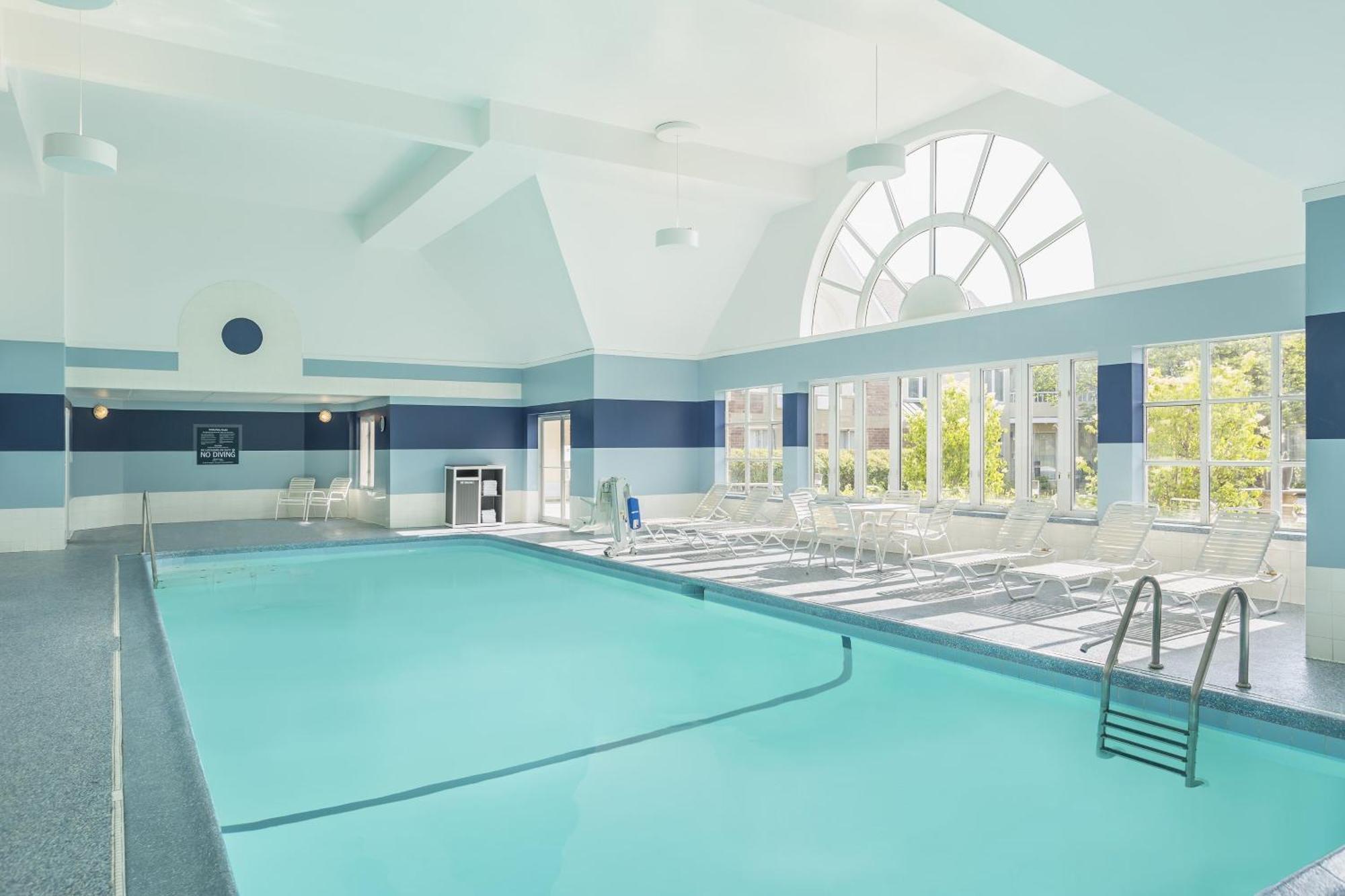 Four Points By Sheraton Buffalo Grove Buitenkant foto